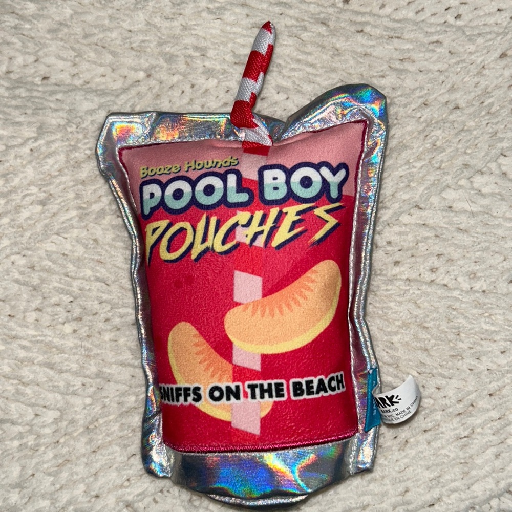 NWOT Pool Boy Pouch Summer Drink Squeaky Crinkle Bark Box Dog Toy